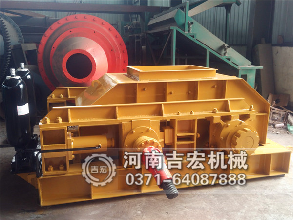 河卵石制砂可以用—對輥制砂機(jī)“一次成型占地面小”！