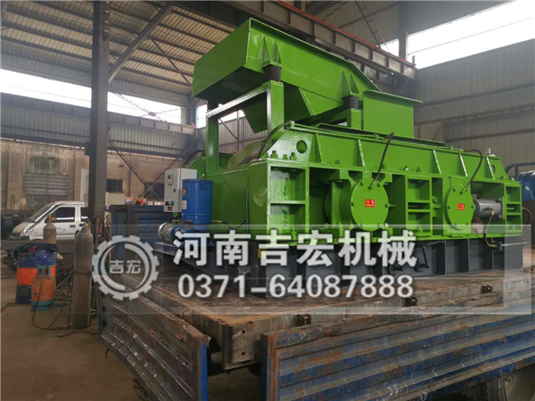 全自動(dòng)數(shù)控對輥制砂機(jī)